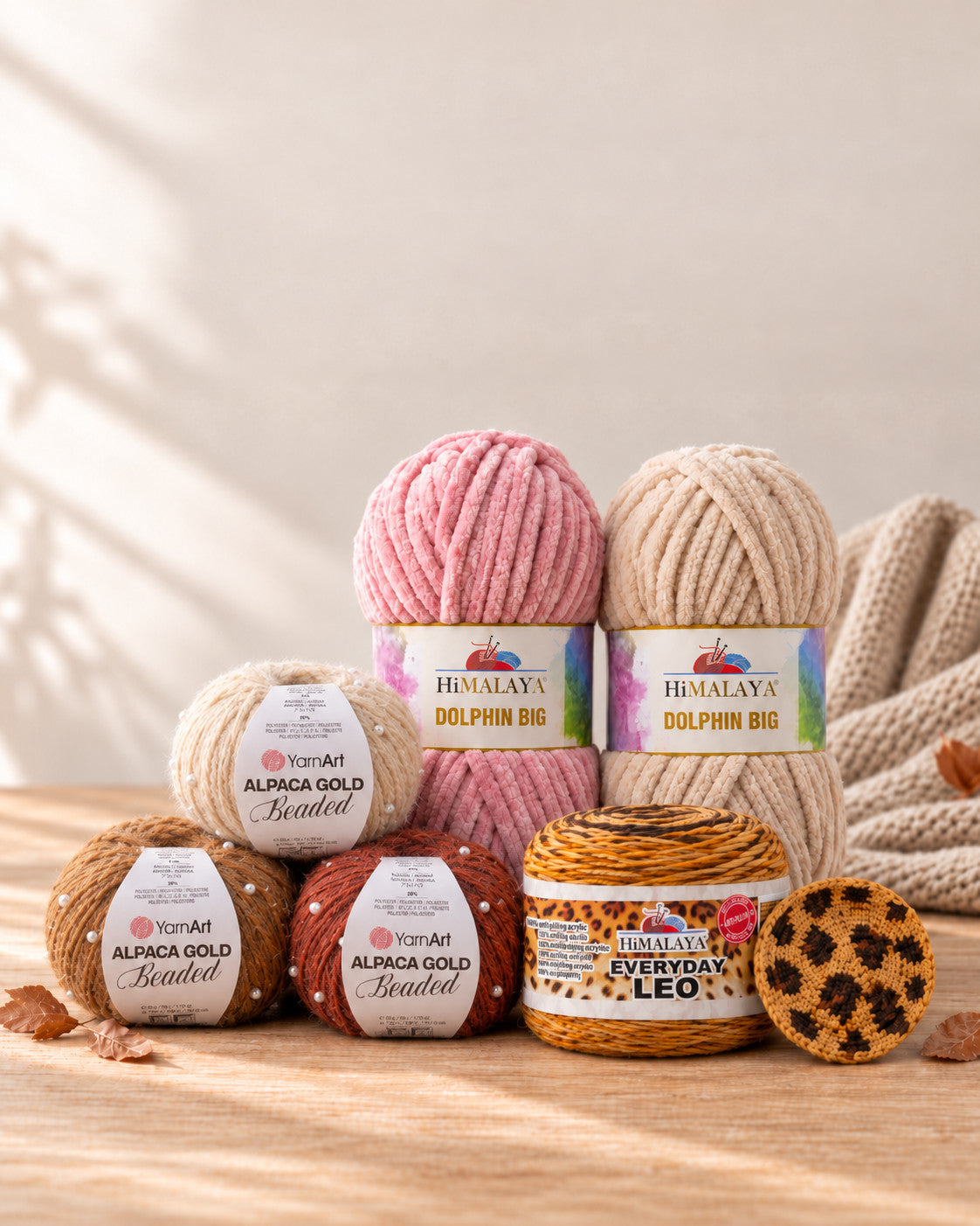 YarnArt Alpaca Gold Beaded, HiMALAYA Everyday Leo and HiMALAYA Dolphin Big yarns – autumn yarn trends at Vilrita