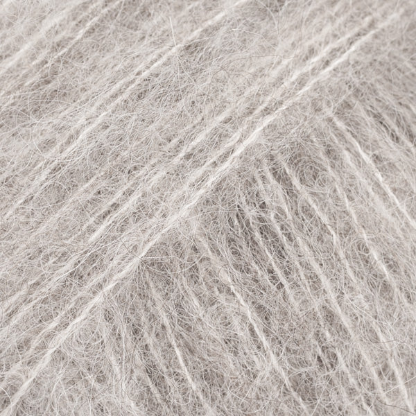 DROPS Brushed Alpaca Silk 02 Light Grey