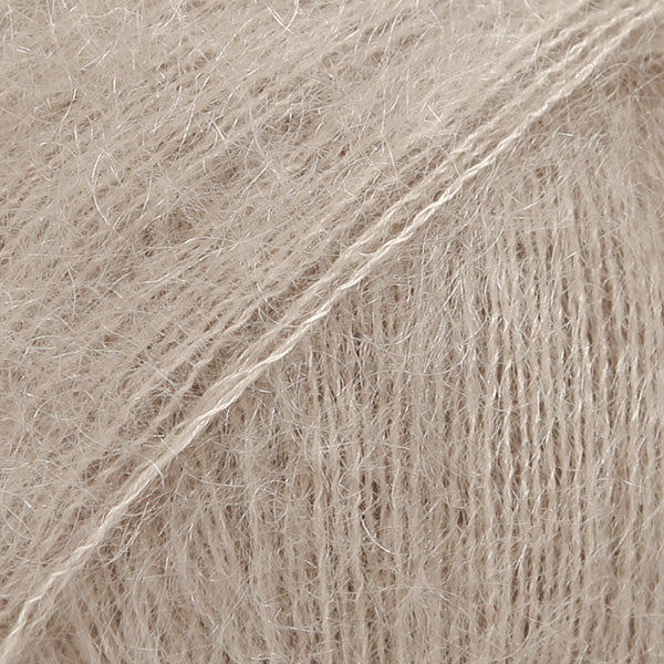 DROPS Kid-Silk 12 Bežinė – moherio ir šilko siūlai
